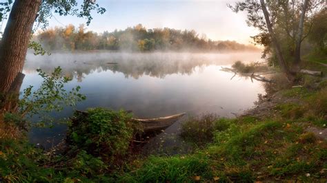 Autumn Fog Over River UHD 8K Wallpaper - Pixelz.cc