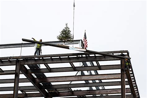 Final beam in place at new Geisinger facility in Muncy | News, Sports, Jobs - Williamsport Sun ...