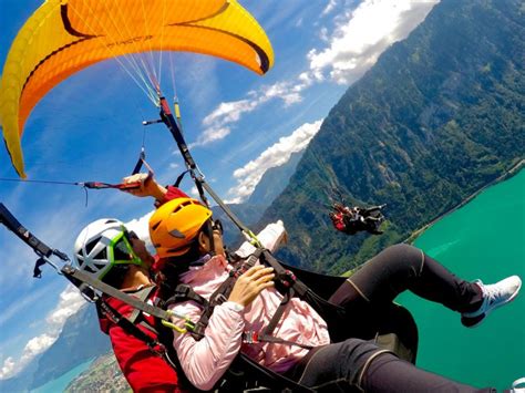 Tandem Gleitschirm Flüge | Paragliding Interlaken Tours