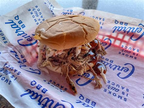 5 Best Memphis BBQ Restaurants That Are A Must-Try For Visitors ...