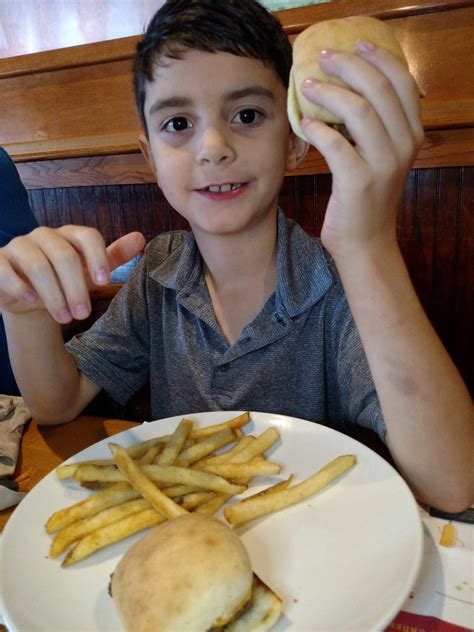 Kids Eat Free At Applebee's During The Month Of June | # ...