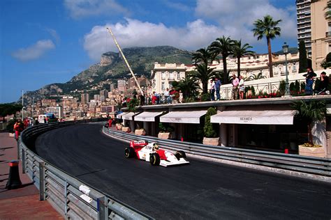 Ayrton Senna in Monaco 1993 3600x2400 : r/F1Porn