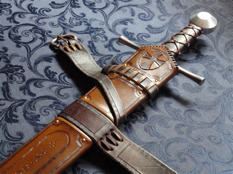 Sword/Belt/Scabbard study... | Leather armor, Sword belt, Sword