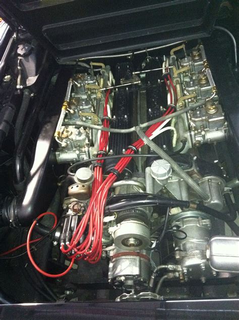 Countach Engine | Engineering, Race engines, Prestige car