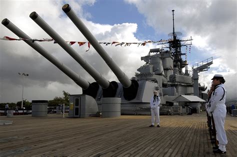 Battleships: Could the Ultimate Naval Weapon (of the Past) Make the ...