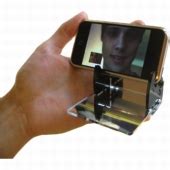 Hackers Make iPhone Video Conference a Reality