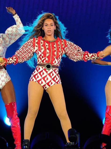 Beyonc├®: Every Outfit From The Formation Tour