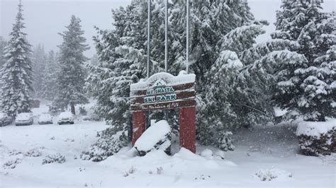 Snow causes Mount Shasta Ski Park to close early | KRCR