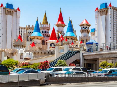 Excalibur Hotel and Casino, Las Vegas, USA jigsaw puzzle in Castles ...