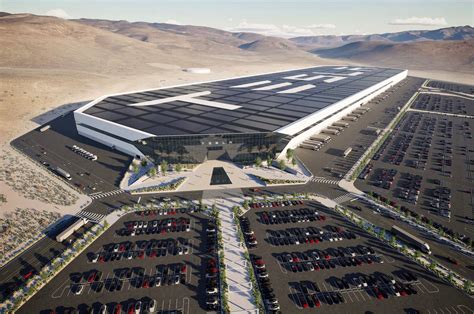 Tesla's Nevada Gigafactory growth: Batteries for 1.5M EVs yearly