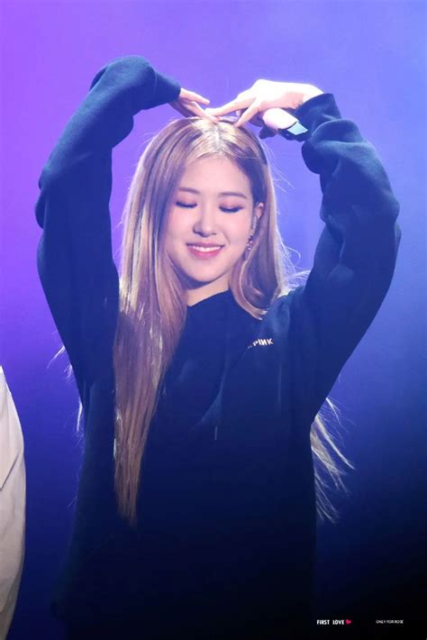 181110-181111 BLACKPINK In Your Area Seoul Concert - Rosé | Kpopping