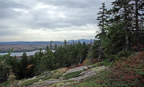 Hiking in Maine with Kelley: 10/16 /11 Black Mountain Trail