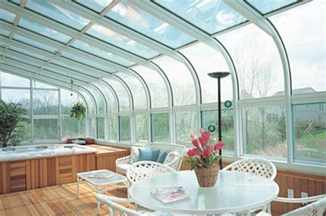 Curved Roof Solarium | Four Seasons Sunrooms