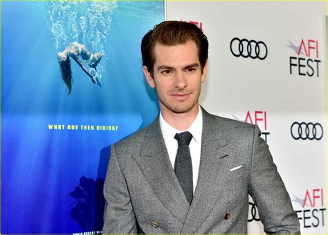 Photo: andrew garfield under the silver lake premiere 07 | Photo 4181543 | Just Jared