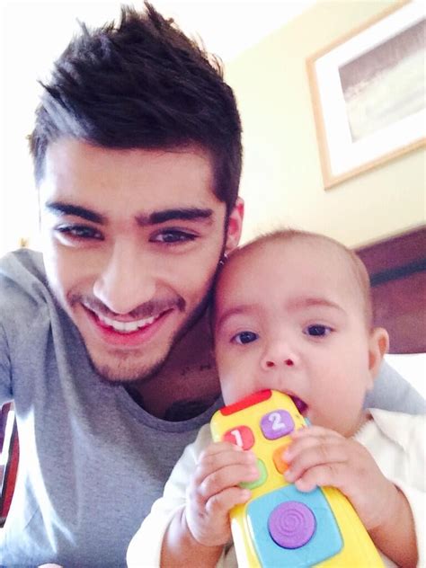 When He Made You Somehow Feel Jealous of a Baby | Zayn Malik Hot ...