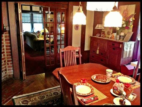 Bishop-Brighton Bed and Breakfast - UPDATED 2017 Prices & B&B Reviews (Wyandotte, MI) - TripAdvisor