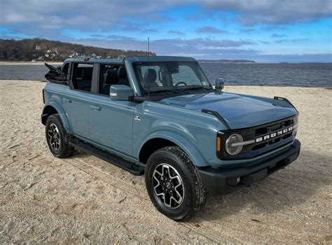 New 2022 Ford Bronco Outer Banks - New Ford Bronco for sale in Southfield, Michigan | Vehicles ...