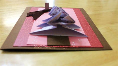 Lori's Crafty Spot: Origami Christmas Tree Card