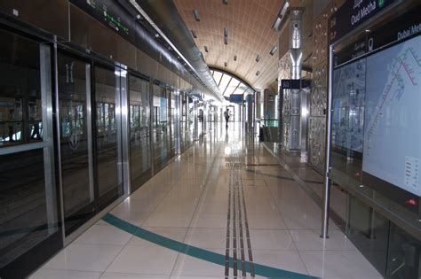 dinodxbdino: DUBAI METRO #27 OUD METHA STATION GREEN LINE UNITED ARAB EMIRATES