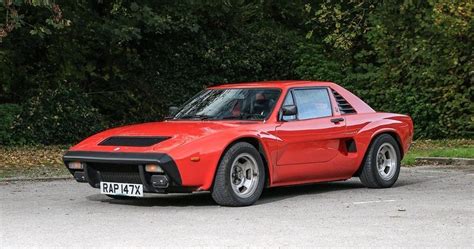 10 Coolest Forgotten Sports Cars Of The '80s (And How Much They're Worth)