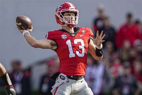 Watch: Rams QB Stetson Bennett throws TD pass in OTAs - Yahoo Sports