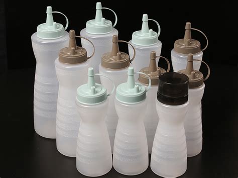 squeeze sauce bottles- -2PCS