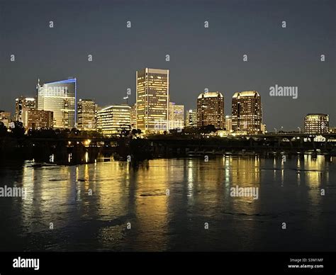 Richmond Virginia skyline at night Stock Photo - Alamy