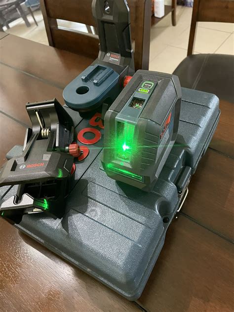 Bosch Laser level for Sale in Hialeah Gardens, FL - OfferUp