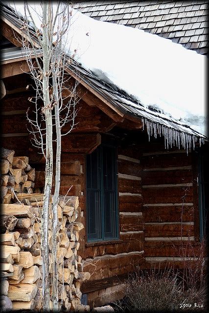 Cabin with Ice | Cabin, Log cabin living, Cabins in the woods