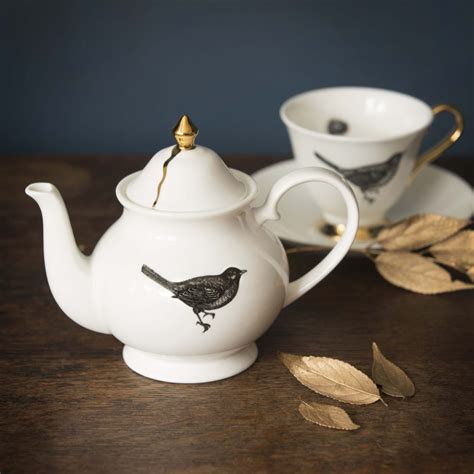 The Bird 2 Cup Teapot | Melody Rose London