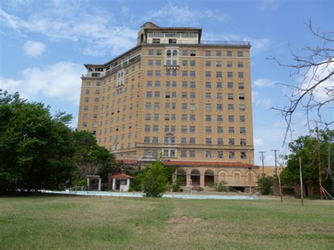 Dan's 2012 Great Adventures: The Baker Hotel Mineral Wells, TX