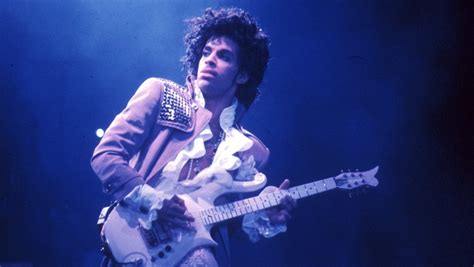 Prince Guitar cloud - Rock And Roll Garage