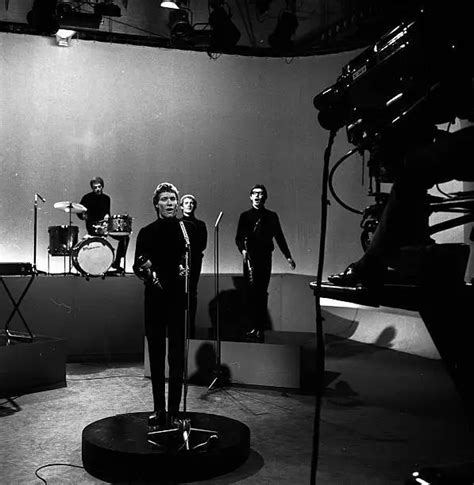 MANFRED MANN 1964 Shindig Tv Show Old Photo $9.00 - PicClick AU