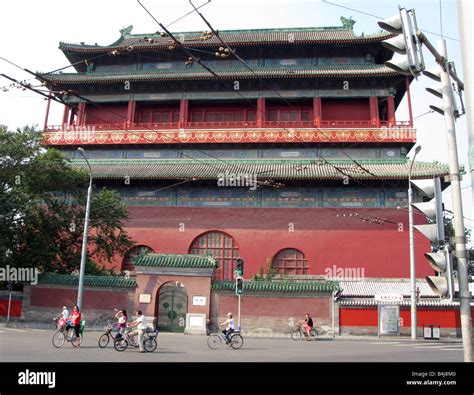 Yuan dynasty hi-res stock photography and images - Alamy