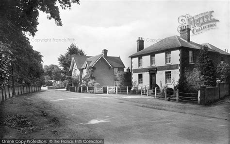 Charlwood photos, maps, books, memories - Francis Frith