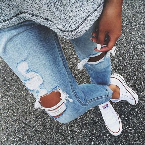 Cute White Converse Outfits