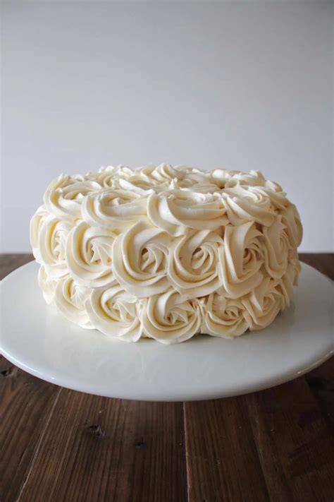 Simple Vanilla Buttercream (American Buttercream Recipe) | Liv for Cake