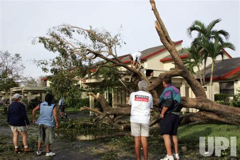 Photo: HURRICANE WILMA AFTERMATH - FTL2005102609 - UPI.com