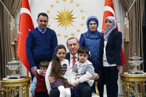 Syria's tweeting girl meets Turkey's president