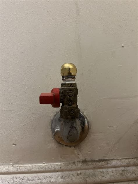 How to cap old gas line? : r/Plumbing