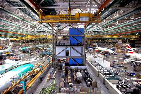 inside_boeing_everett_factory_where_787_is_assembled.jpg - AeroTime