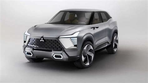 First Look: 2024 Mitsubishi Compact SUV