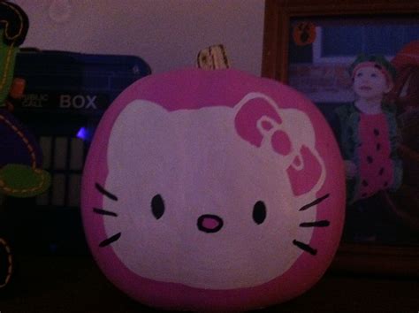 Hello Kitty Pumpkin Painting