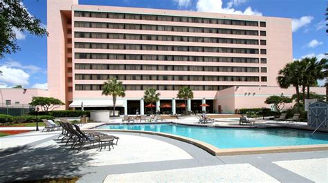 Welcome to the Hilton Ocala Hotel in Ocala, FL