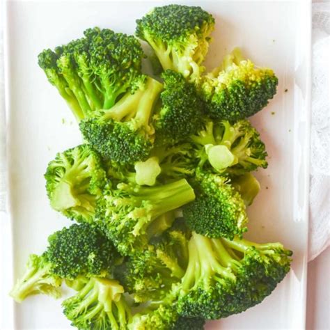 How To Boil Broccoli - Recipes From A Pantry