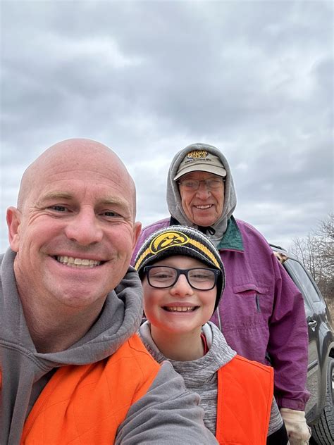 Chuck Grassley on Twitter: "Met a father & son going pheasant hunting ...