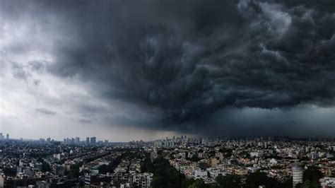 Gurugram Rain: People flood Twitter with pics of dark clouds | Trending ...