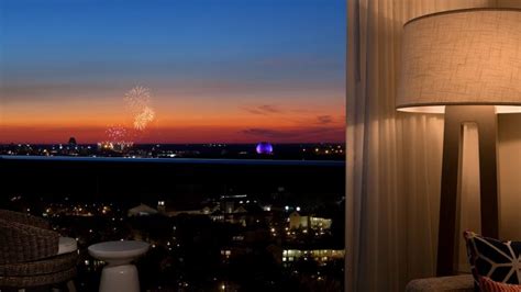 Hilton Lake Buena Vista Palace Epcot Fireworks View Rooms in Tower ...