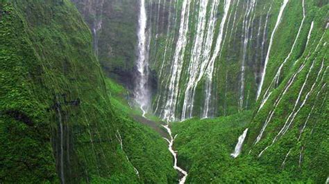 Second Wettest Spot on Earth - Mount Waialeale, Kauai