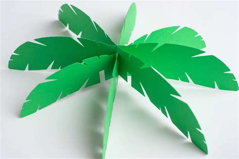 How to Make a 3D Paper Palm Tree - Single Girl's DIY